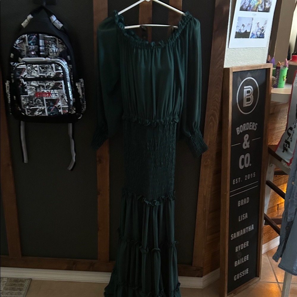 Lily Dark Green Long Sleeve Dress